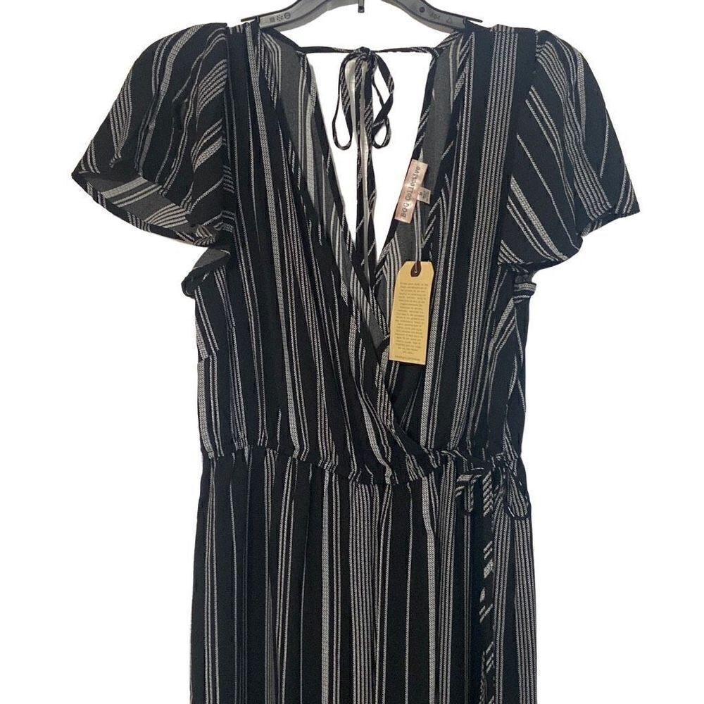 B-O-G Collective Black and White Striped Criss Cross Jumpsuit Pockets Medium NWT